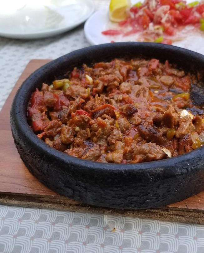 Ortakoy餐馆和美食-Sogutludere Alabalık Et Tava Tesisleri