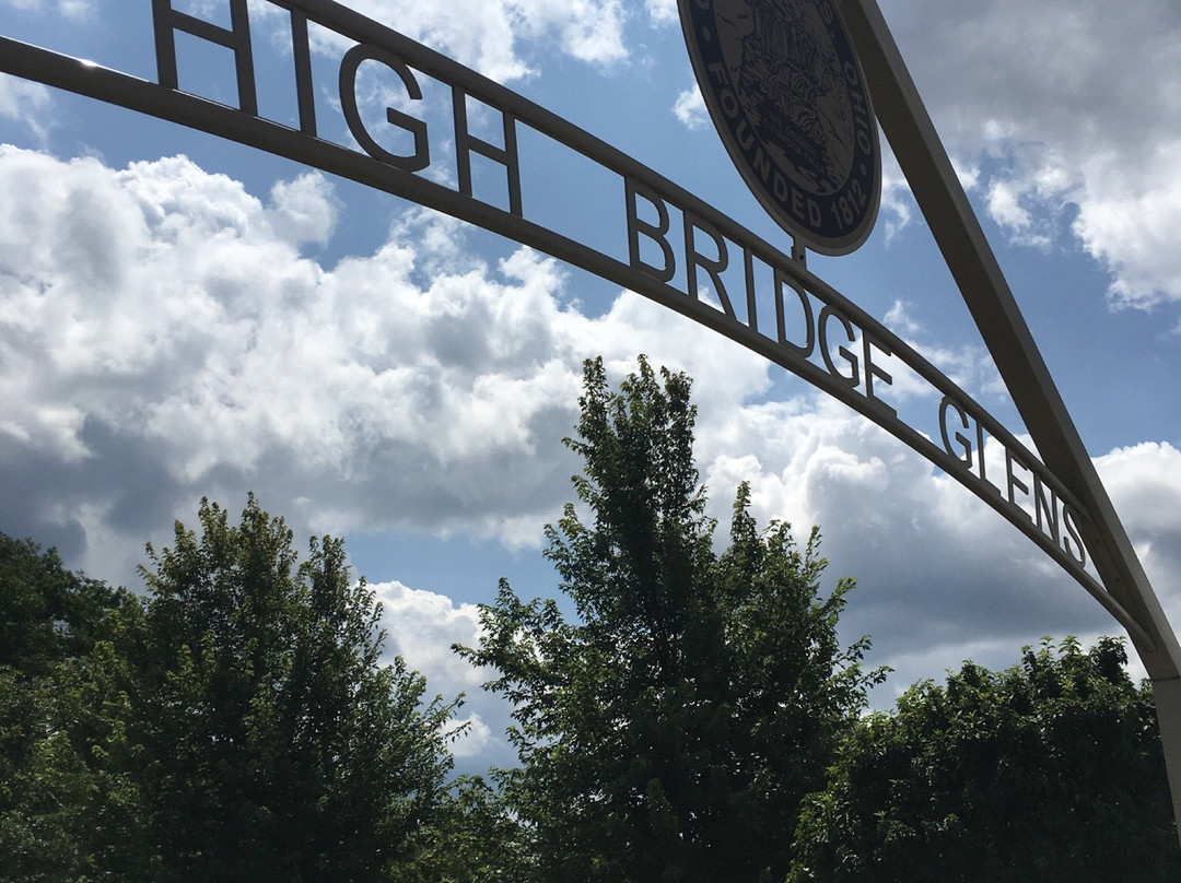 High Bridge Glens-Cuyahoga Falls必去景点