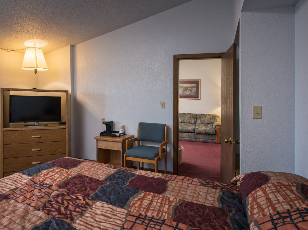 Crossroads Inn主图