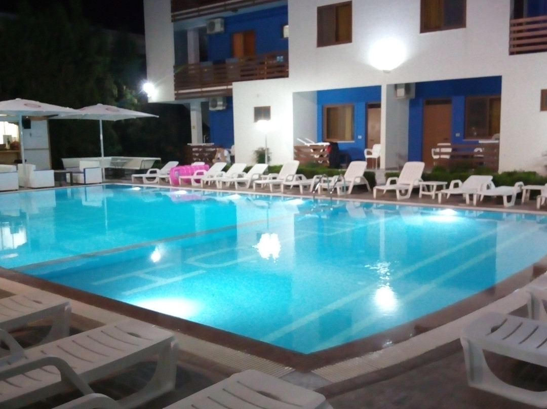 Hotel Athina主图