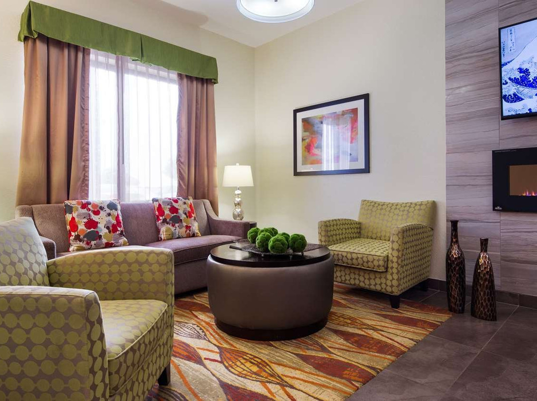 Best Western Plus Fairview Inn & Suites主图