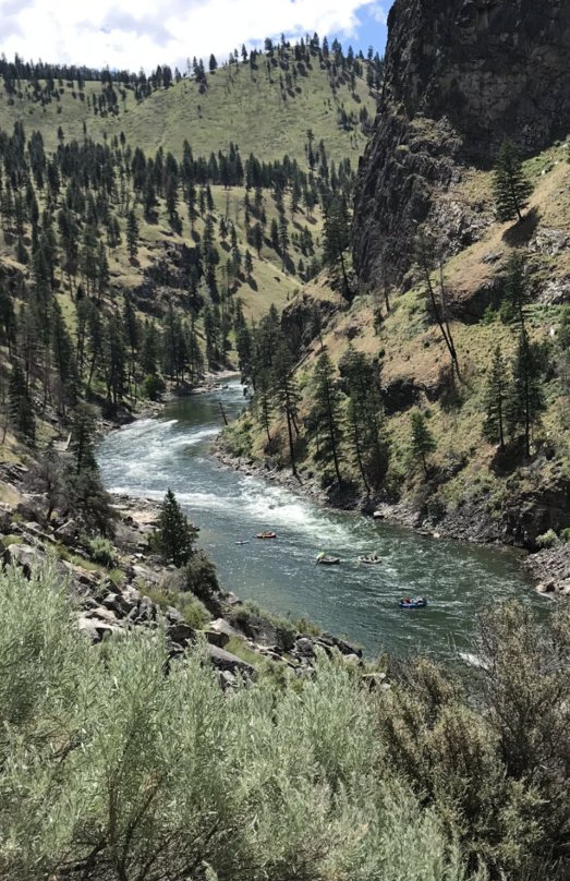 Middle Fork Adventures景点图片