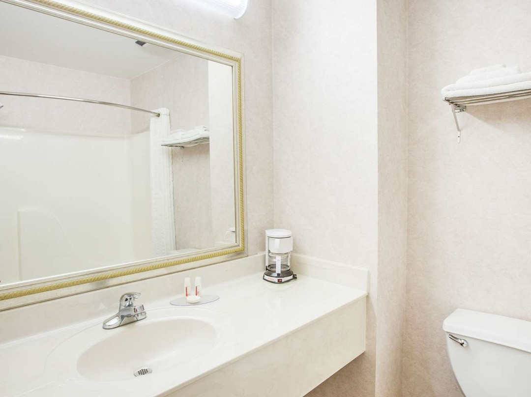 Super 8 by Wyndham White Hall主图