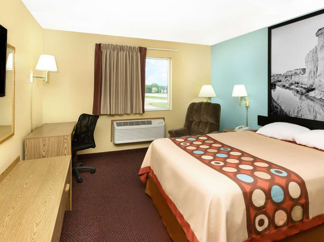 Super 8 by Wyndham Crete主图