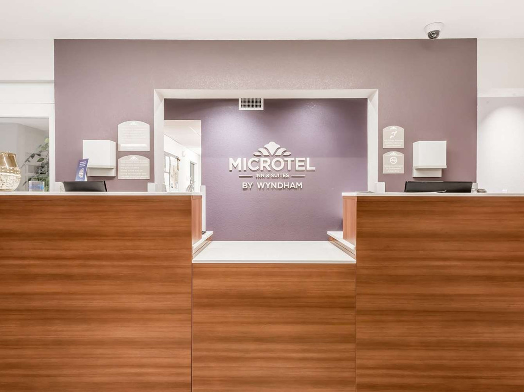 Microtel Inn and Suites by Wyndham Sweetwater主图