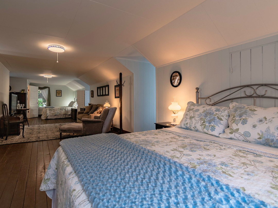 The Riverboat Bed and Breakfast主图