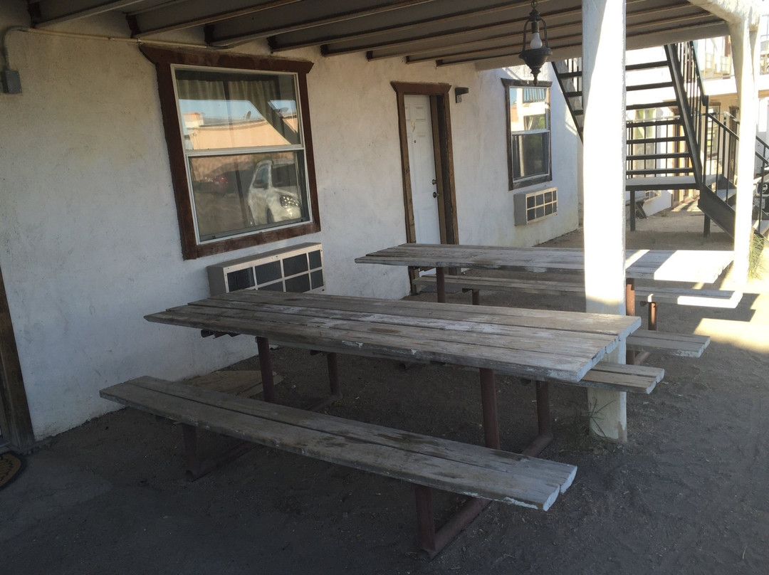 埃多拉多汽车旅馆主图