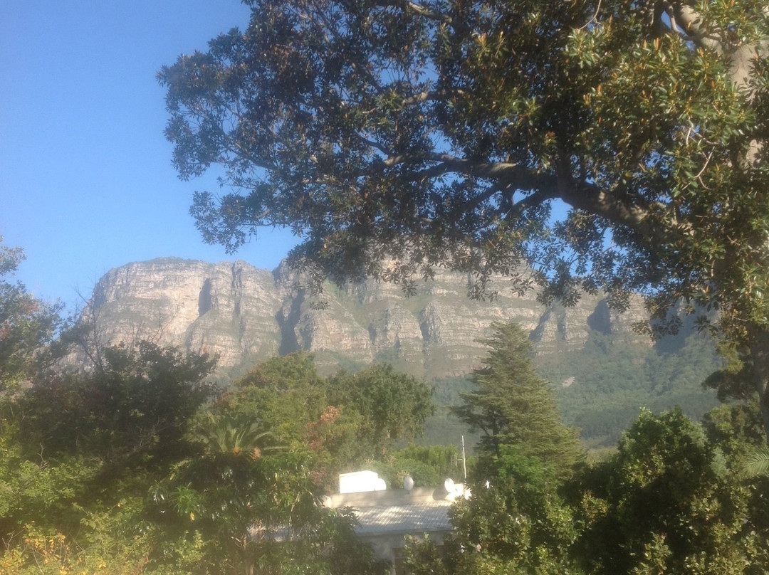 Riversong Guest House主图