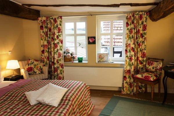 Romantik Hotel Zum Rosenhof主图