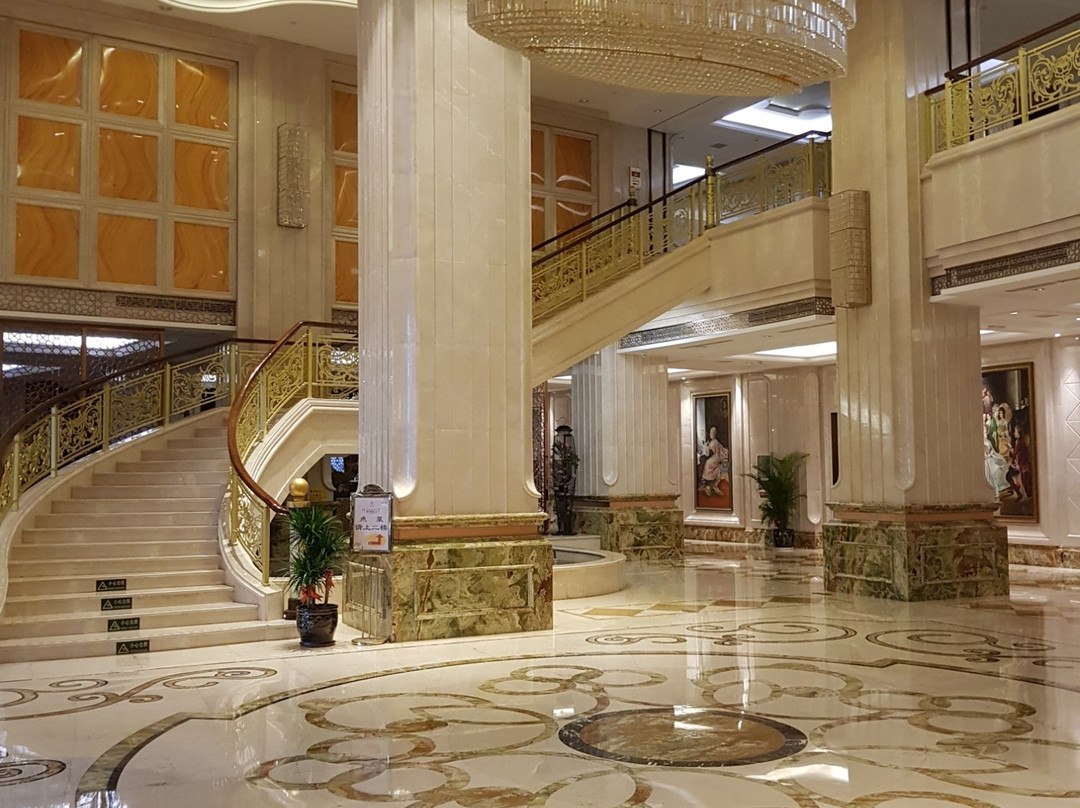 华京大酒店主图