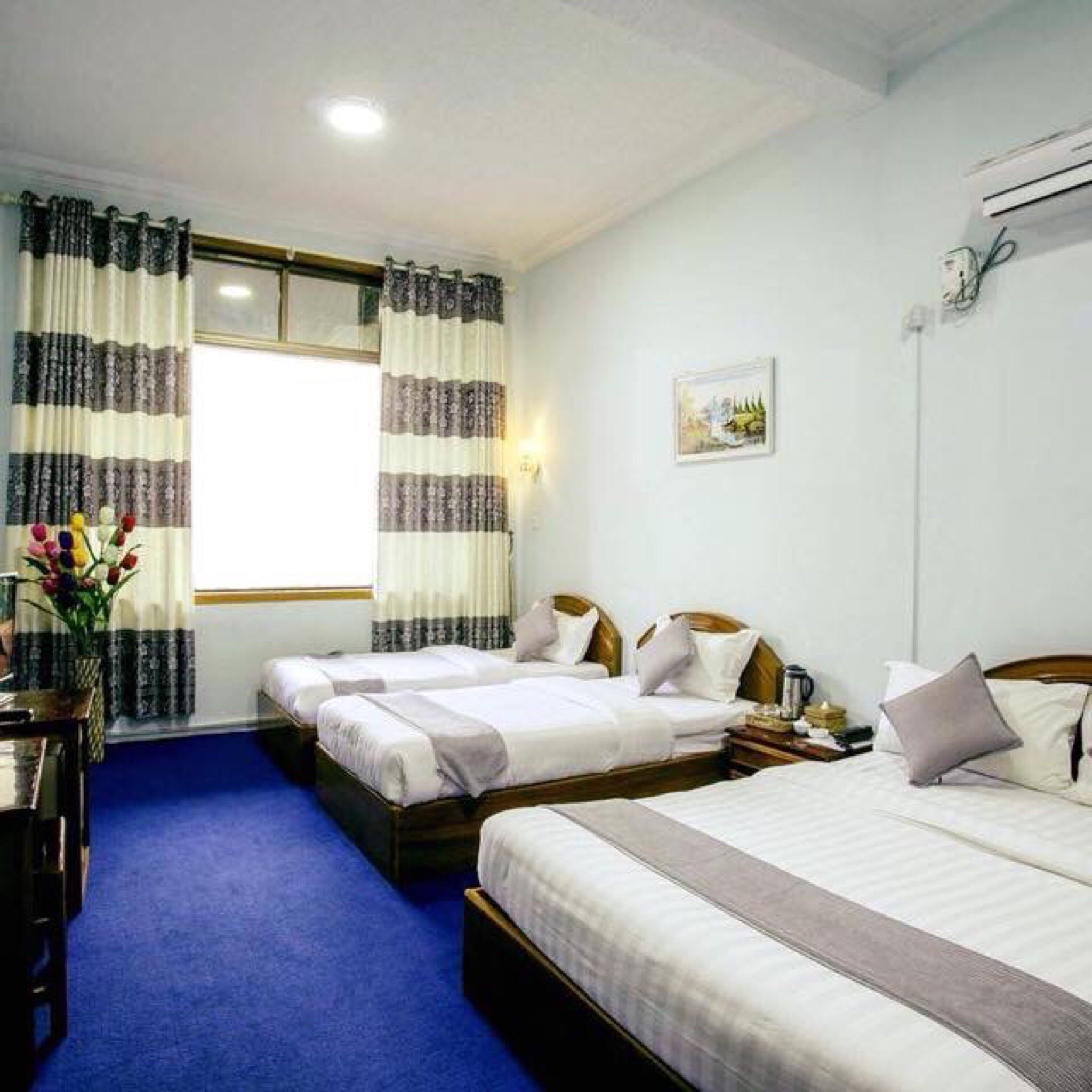 Thiha Bala Hotel-浴室