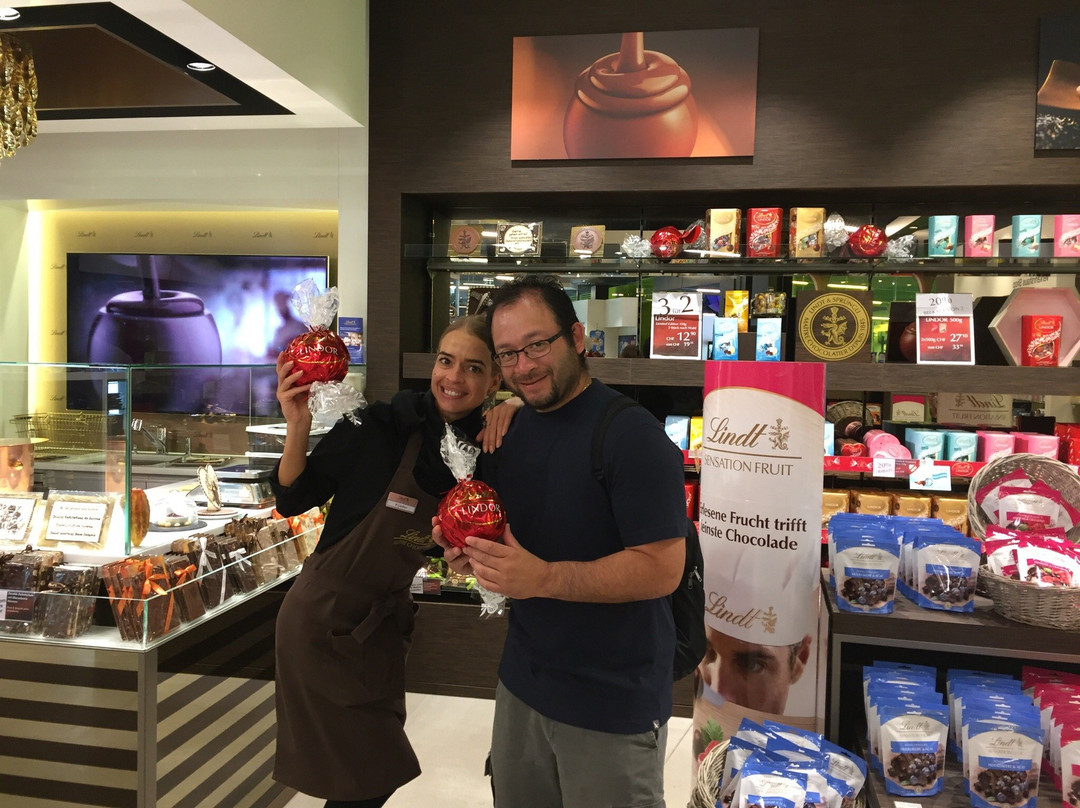 Lindt Chocolate Shop Luzern-卢塞恩必去景点