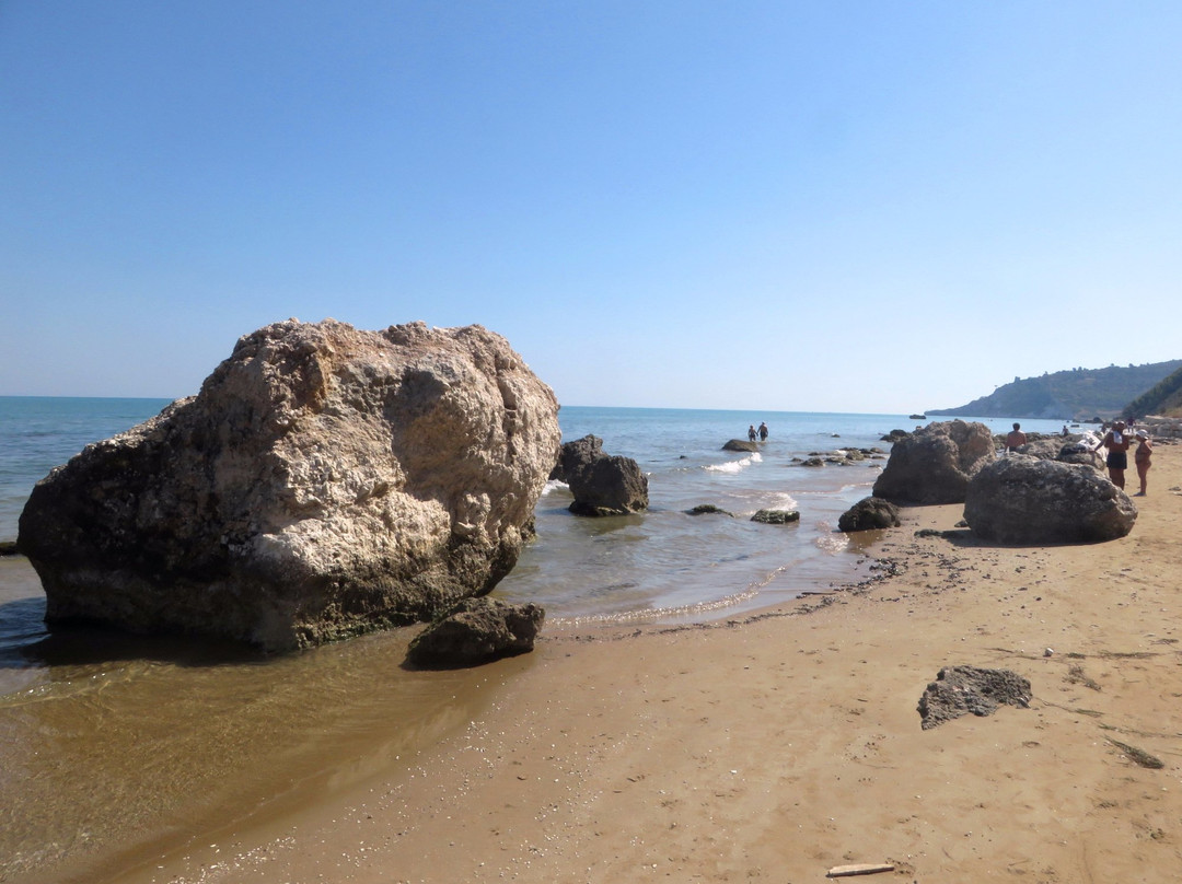 Spiaggia Murgia della Madonna景点图片