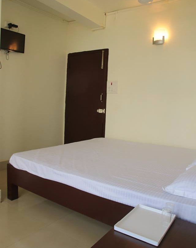 25 Degree North Hotel主图