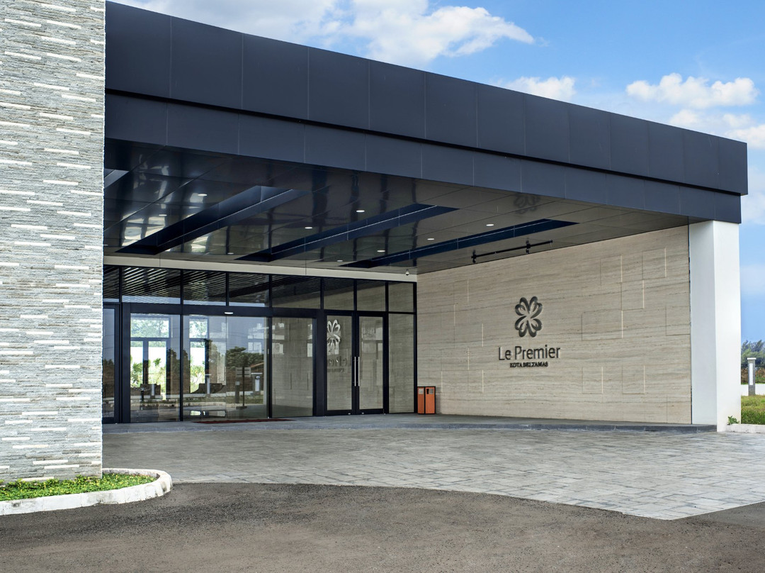 Le Premier Deltamas主图