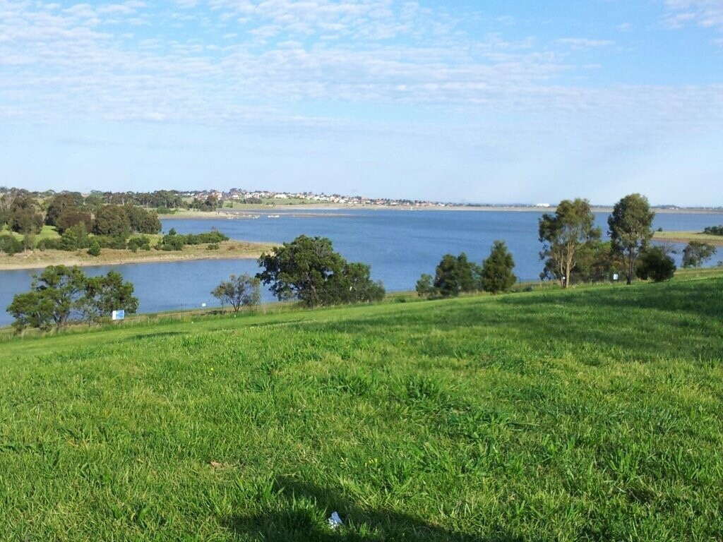 Greenvale Reservoir Park景点图片