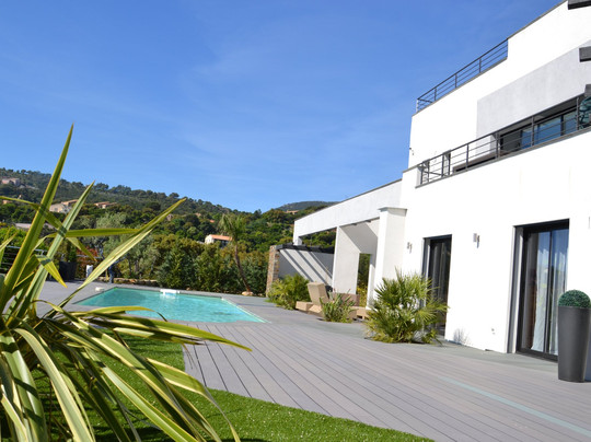 La Mole酒店住宿-La Villa Louancelie