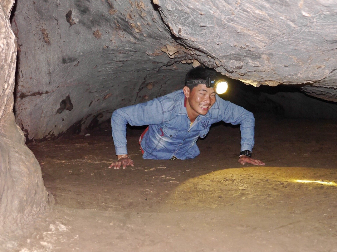 Pha Kuang Cave景点图片
