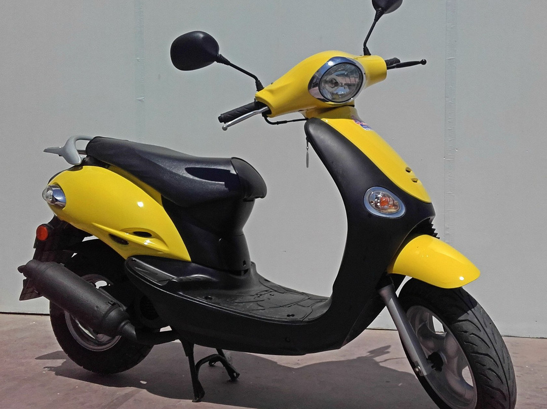 Scootermania Rent a Bike景点图片
