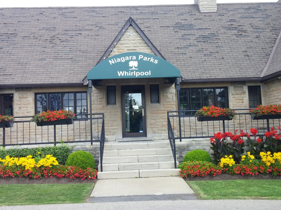 Whirlpool Golf Course Restaurant主图