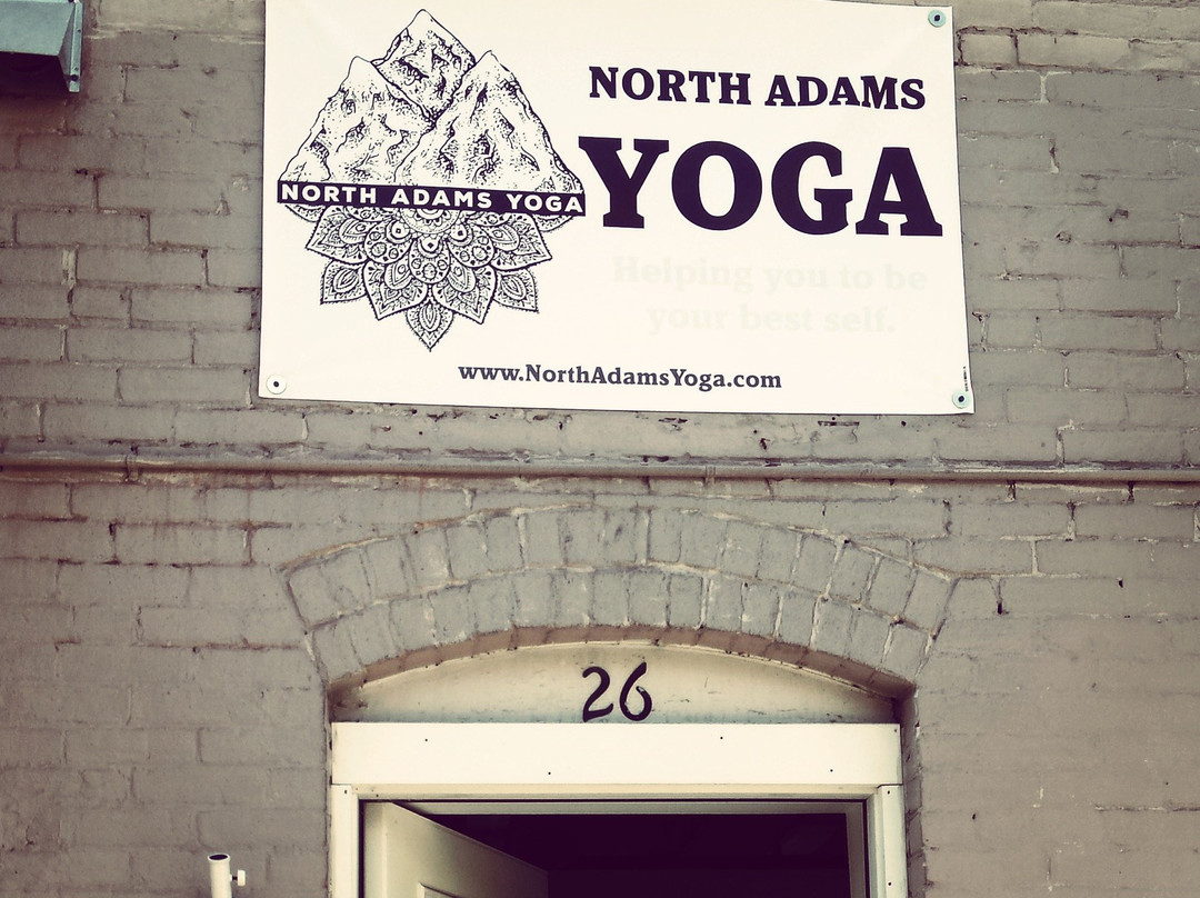 North Adams Yoga景点图片