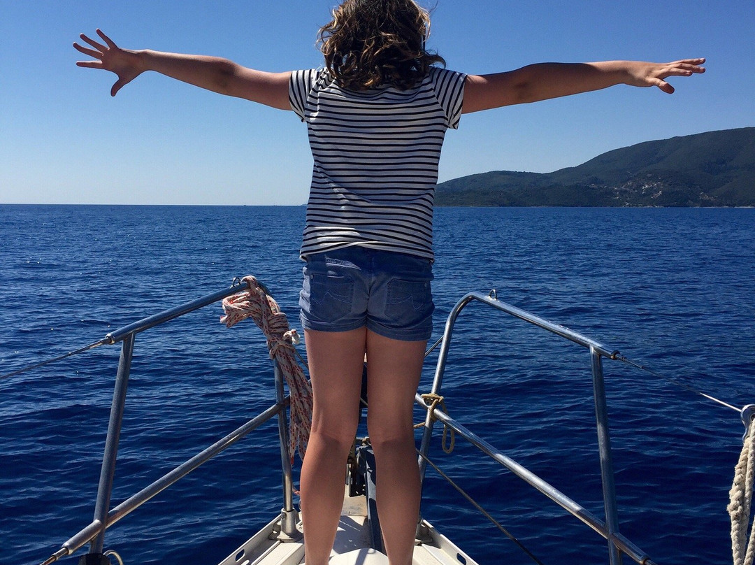 Fiscardo Yacht Charters Day Trips-菲斯卡尔宗必去景点