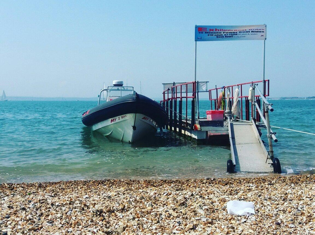 Exhilaration Boat Rides-普兹茅斯必去景点