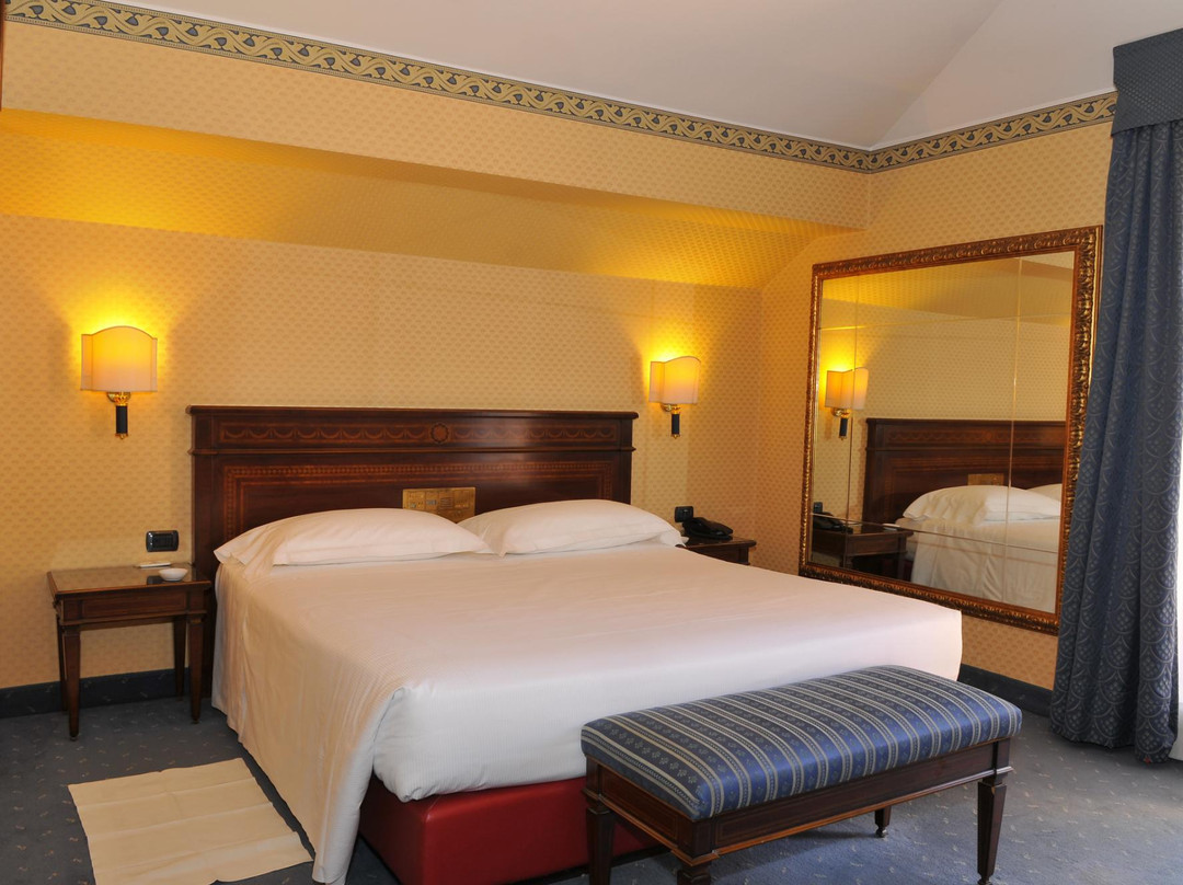 Hotel Top主图