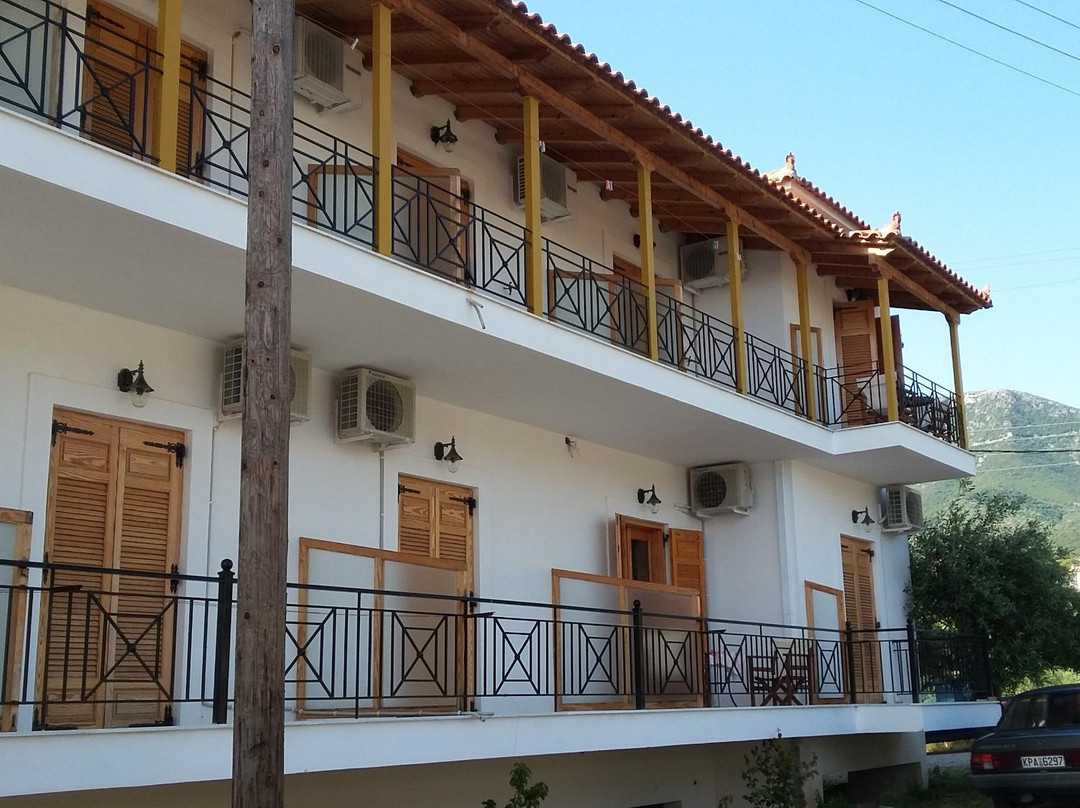 Poseidonio Apartments
