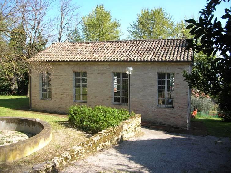 Montesicuro旅游景点-Villa Favorita