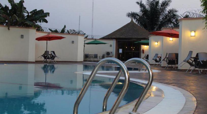 The Metropolitan Hotel Calabar-泳池
