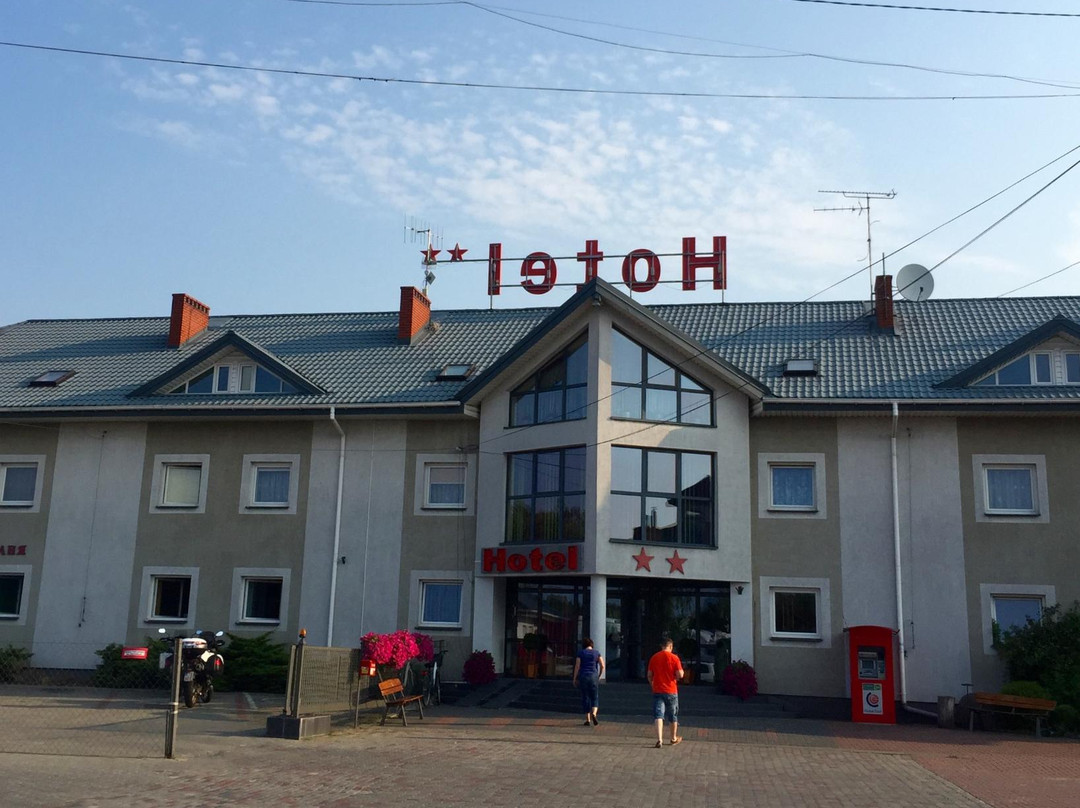 Tirest Hotel主图