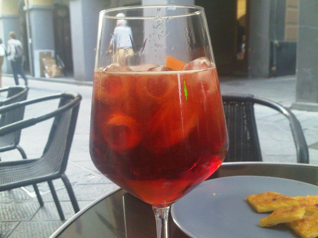 Bar Crystal-基亚瓦里必去景点