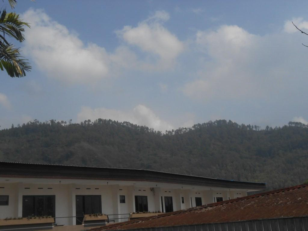 Hotel Nirwana Batu主图