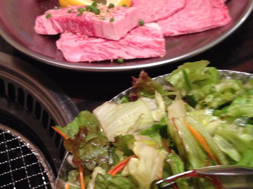 焼肉問屋バンバン