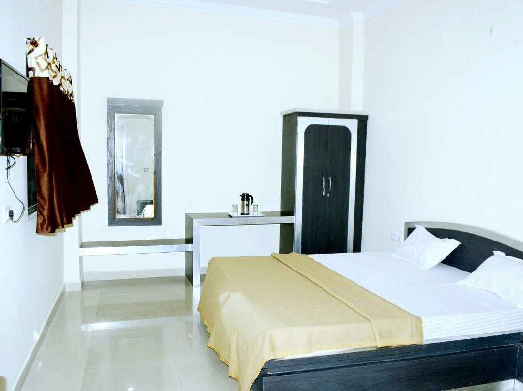 Hotel Ravi Residency主图