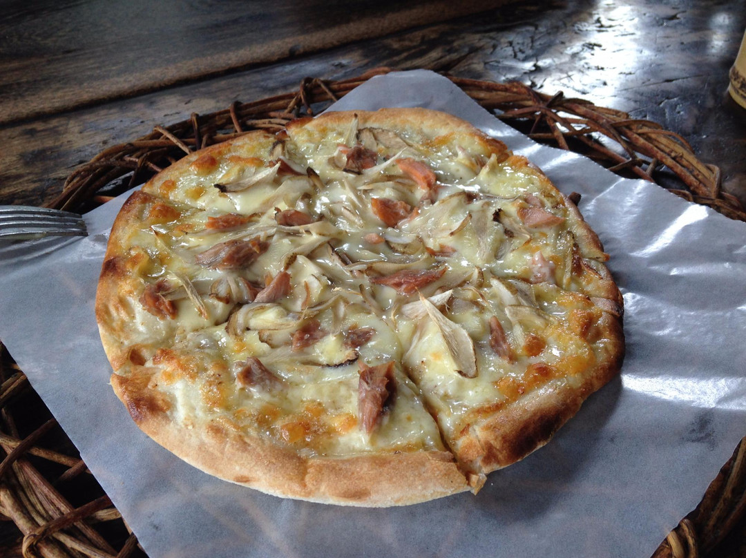 オリジナルピザとデザートの店 木空人