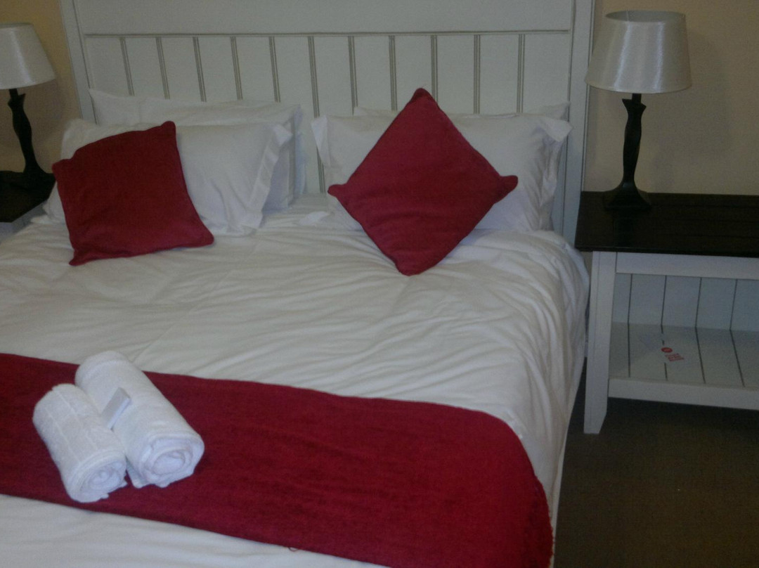 Kidd's Beach酒店住宿-Sunnyridge Lodge