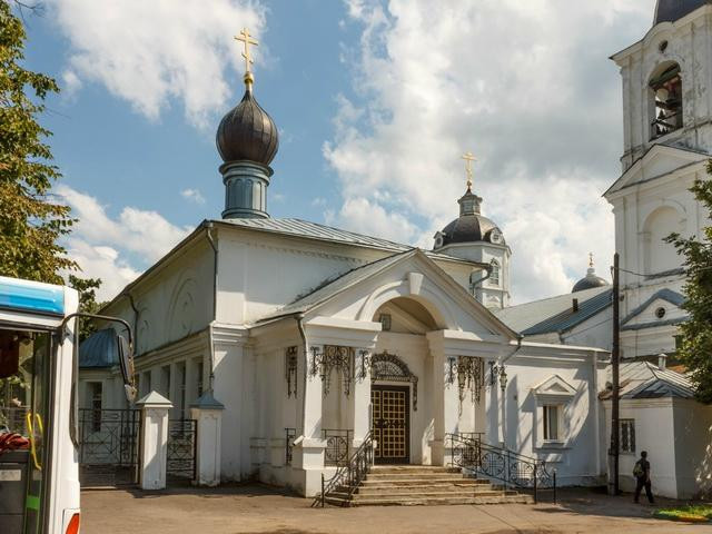 Church in honor of Our Lady of Kazan (Baptismal)景点图片