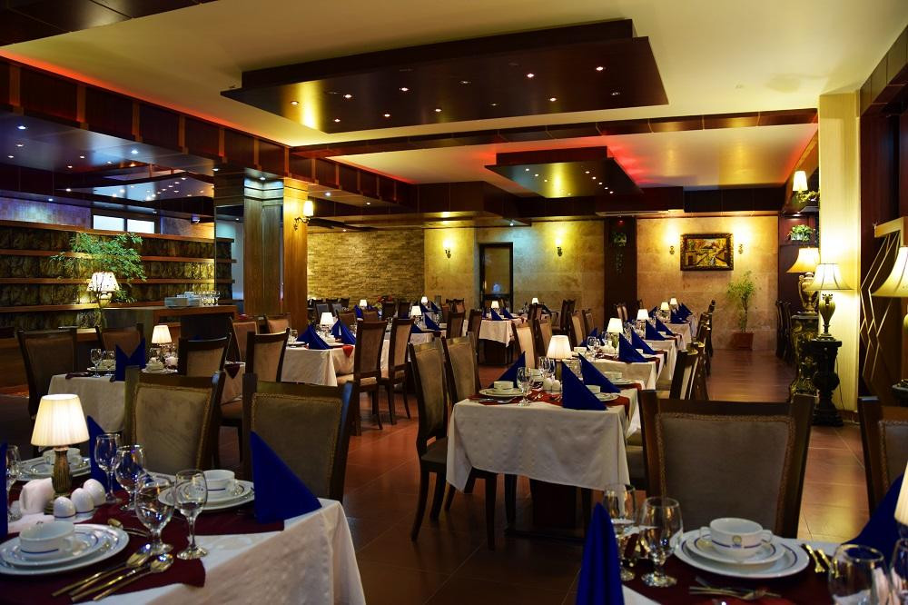 Niayesh Health Restaurant