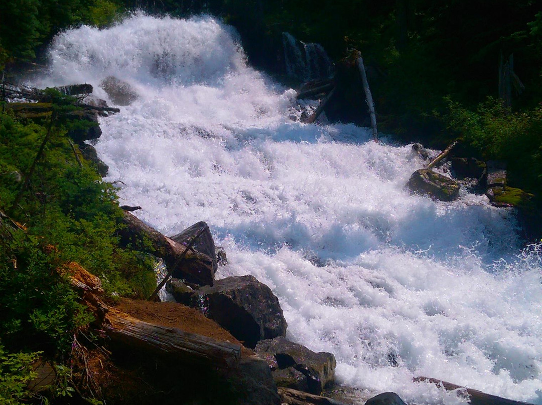 Joffre Lakes Provincial Park-惠斯勒必去景点