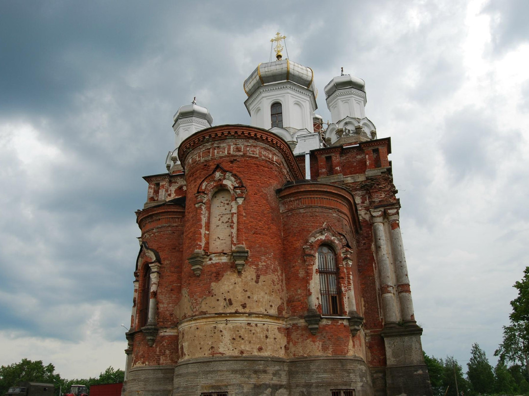 Temple of the Holy Martyr Queen Aleksandra景点图片