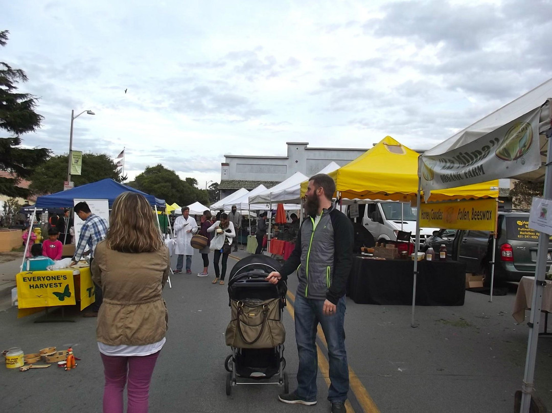 Pacific Grove Certified Farmers' Market景点图片