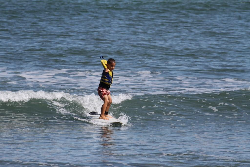 Agua Vida Surf景点图片