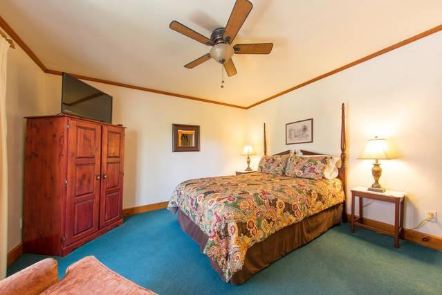 朱利安酒店住宿-Oak Hill Inn