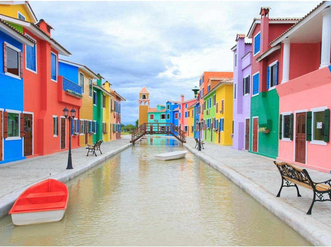 Burano Resort