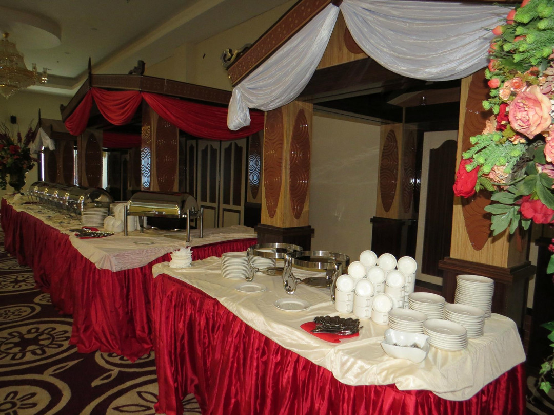 Sutan Raja Hotel & Convention主图