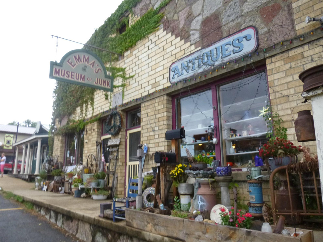 Emma's Museum of Junk-Jasper必去景点