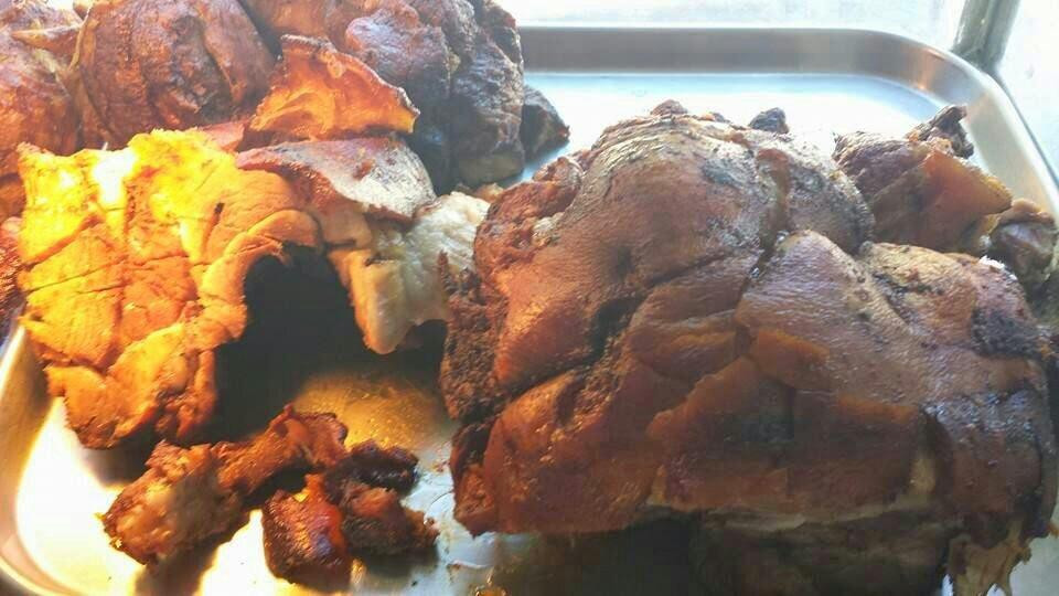 Utuado餐馆和美食-El Asado de Papa