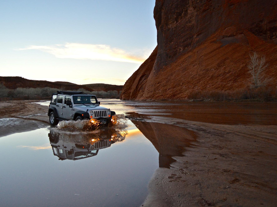 Beauty Way Jeep Tours-Chinle必去景点